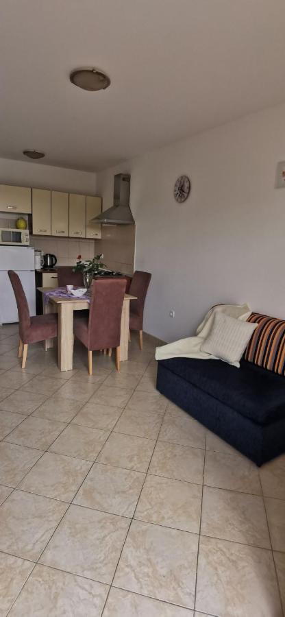 Apartments Zdenka Labin  Luaran gambar